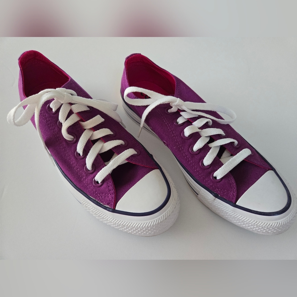 Converse Magenta Canvas Shoes